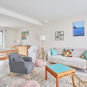 https://ker-lys-grande-maison-avec-4-chambres-et-jardin-700-m.inbrittany.com