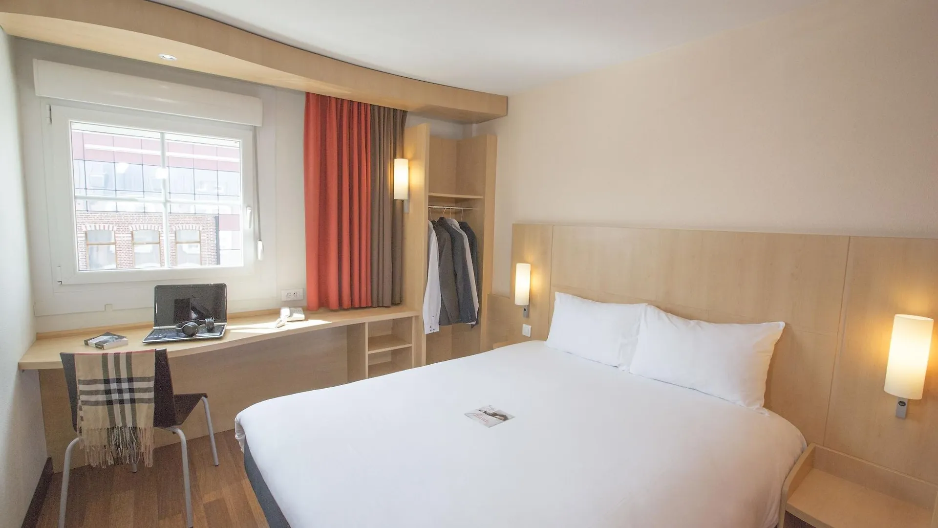 Ibis Lille Lomme Centre Hotel